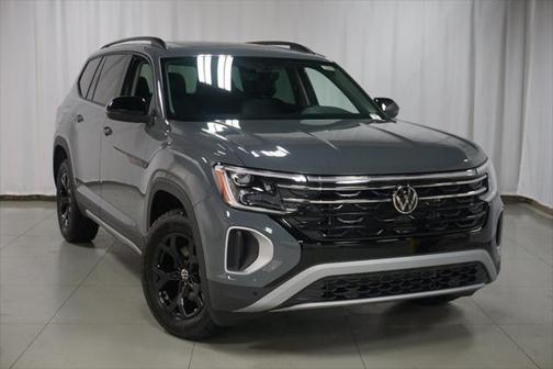 2025 Volkswagen Atlas 2.0T SE