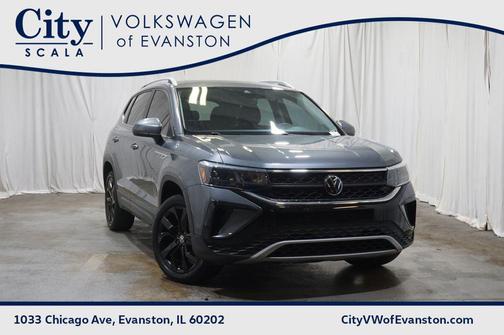 Platinum Gray Metallic 2023 Volkswagen Taos 1.5T SE