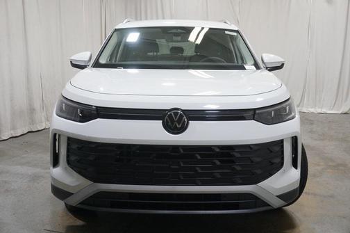 2025 Volkswagen Tiguan 2.0T SE 4MOTION
