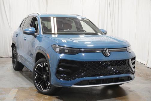 2026 Volkswagen Tiguan 2.0T SEL R-Line 4MOTION