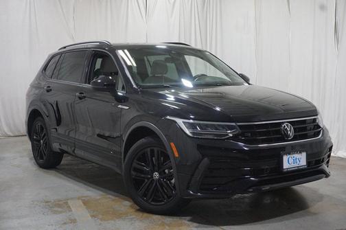 2022 Volkswagen Tiguan 2.0T SE R-Line Black 4MOTION