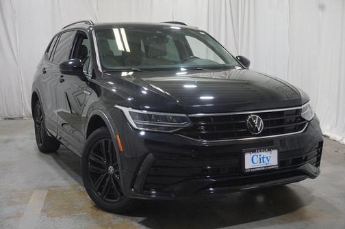 2022 Volkswagen Tiguan 2.0T SE R-Line Black 4MOTION
