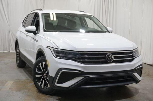 Pure White 2023 Volkswagen Tiguan 2.0T S