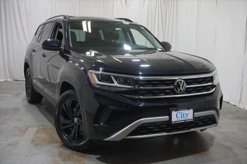 2022 Volkswagen Atlas 3.6L SE w/Technology