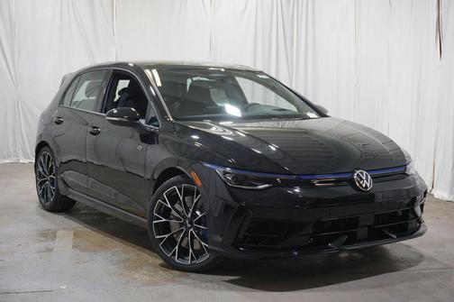 Black 2026 Volkswagen Golf R 2.0T DSG
