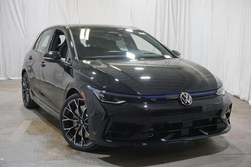 Black 2026 Volkswagen Golf R 2.0T DSG