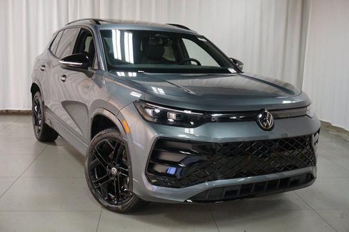 2026 Volkswagen Tiguan 2.0T SE R-Line Black 4MOTION