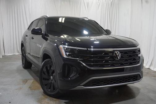 2025 Volkswagen Atlas Cross Sport 2.0T SE w/Technology 4MOTION