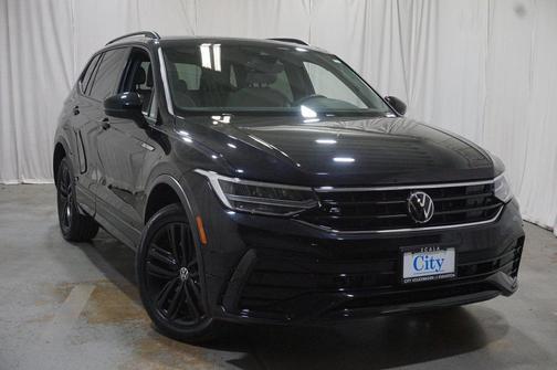 2022 Volkswagen Tiguan 2.0T SE R-Line Black 4MOTION
