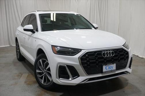 2023 Audi Q5 45 S line Premium Plus