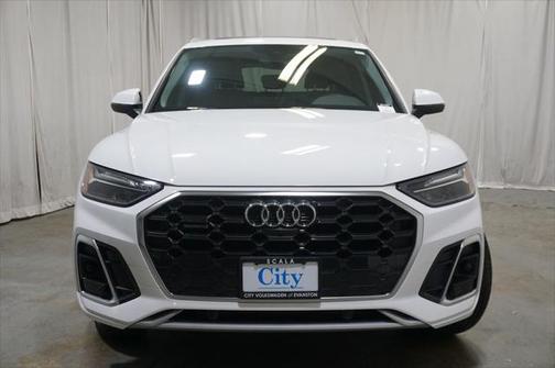 2023 Audi Q5 45 S line Premium Plus
