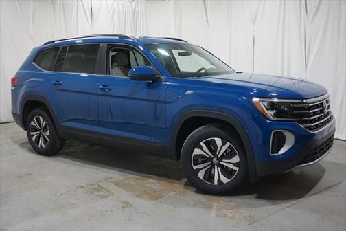 2025 Volkswagen Atlas 2.0T SE