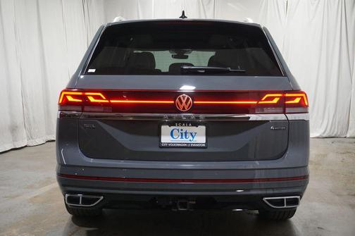 Pure Gray 2025 Volkswagen Atlas 2.0T SEL Premium R-Line 4MOTION