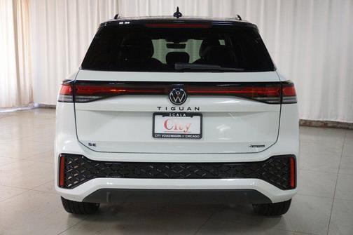 2026 Volkswagen Tiguan 2.0T SE R-Line Black 4MOTION