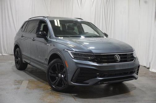 2024 Volkswagen Tiguan 2.0T SE R-Line Black 4MOTION