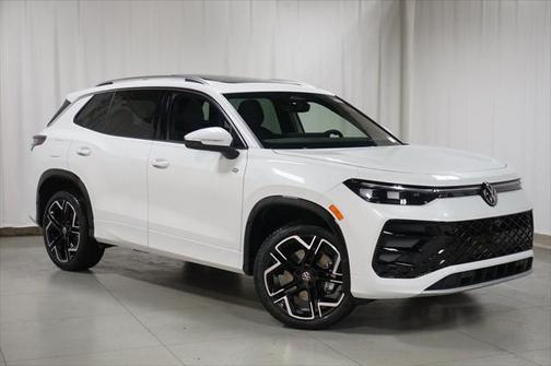 2025 Volkswagen Tiguan 2.0T SEL R-Line 4MOTION