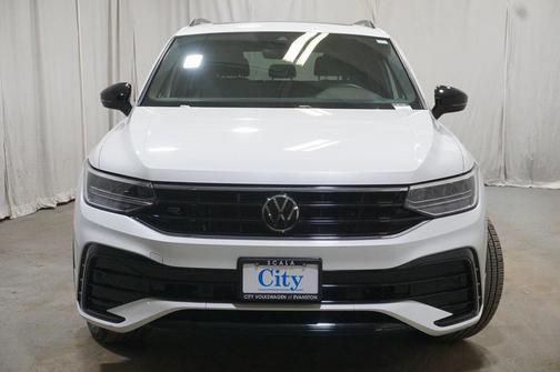 2023 Volkswagen Tiguan 2.0T SE R-Line Black 4MOTION