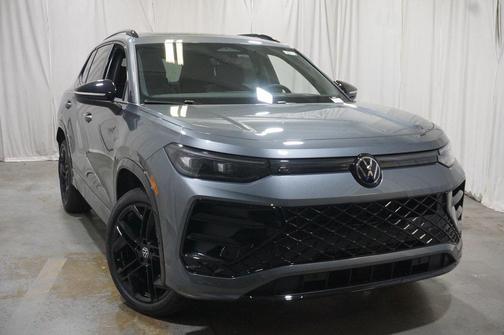 2026 Volkswagen Tiguan 2.0T SE R-Line Black 4MOTION