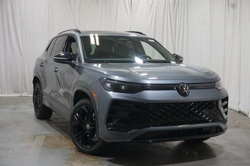 2026 Volkswagen Tiguan 2.0T SE R-Line Black 4MOTION