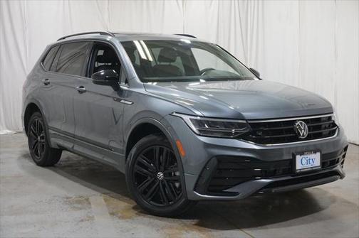 2022 Volkswagen Tiguan 2.0T SE R-Line Black 4MOTION