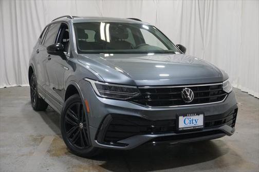 2022 Volkswagen Tiguan 2.0T SE R-Line Black 4MOTION
