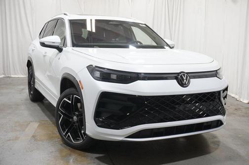 2025 Volkswagen Tiguan 2.0T SEL R-Line 4MOTION