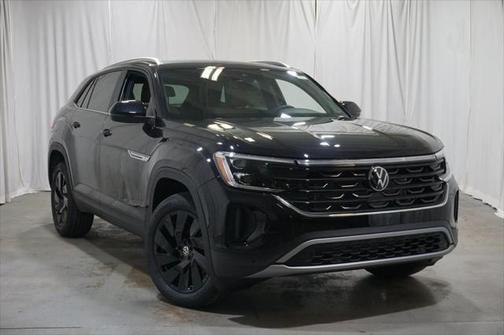 2025 Volkswagen Atlas Cross Sport 2.0T SE w/Technology 4MOTION