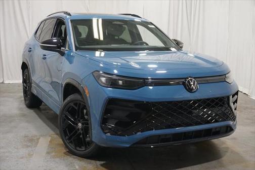 2025 Volkswagen Tiguan 2.0T SE R-Line Black 4MOTION