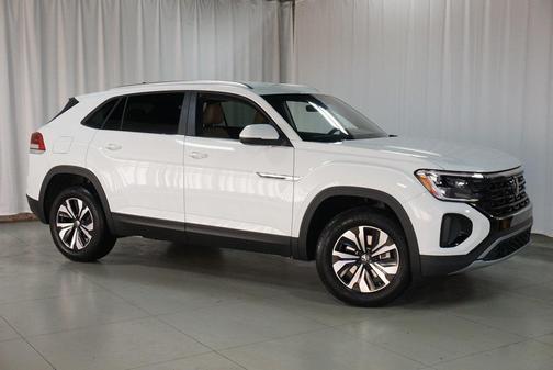 2025 Volkswagen Atlas Cross Sport 2.0T SE