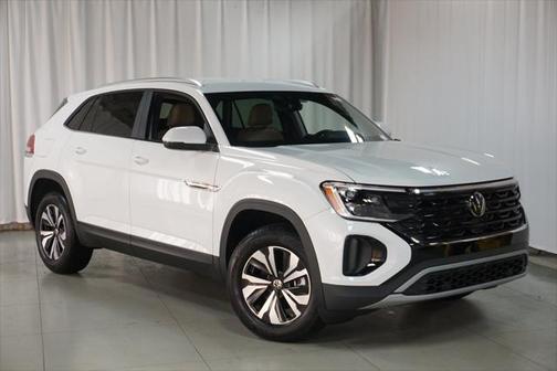 2025 Volkswagen Atlas Cross Sport 2.0T SE