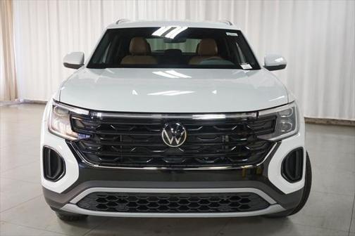 2025 Volkswagen Atlas Cross Sport 2.0T SE
