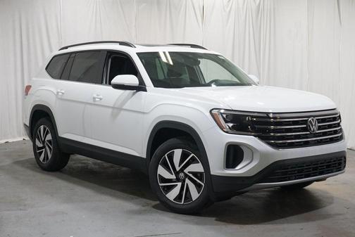 2025 Volkswagen Atlas 2.0T SE w/Technology 4MOTION