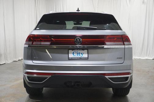2026 Volkswagen Atlas Cross Sport 2.0T SEL