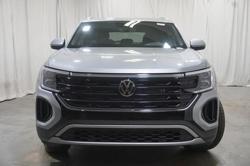 2026 Volkswagen Atlas Cross Sport 2.0T SEL
