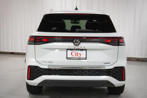2026 Volkswagen Tiguan 2.0T SEL R-Line 4MOTION