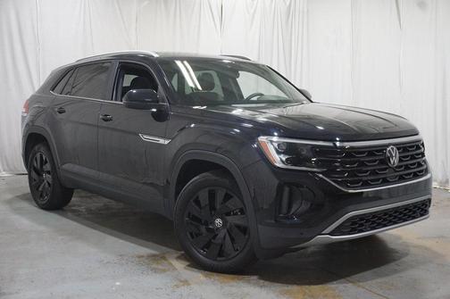 2024 Volkswagen Atlas Cross Sport 2.0T SE w/Technology 4MOTION