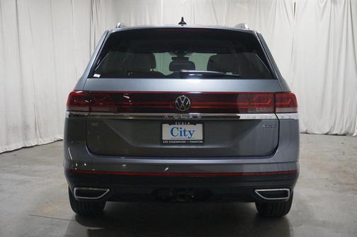 2024 Volkswagen Atlas 2.0T SE w/Technology 4MOTION