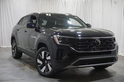 2026 Volkswagen Atlas Cross Sport 2.0T SE w/Technology 4MOTION