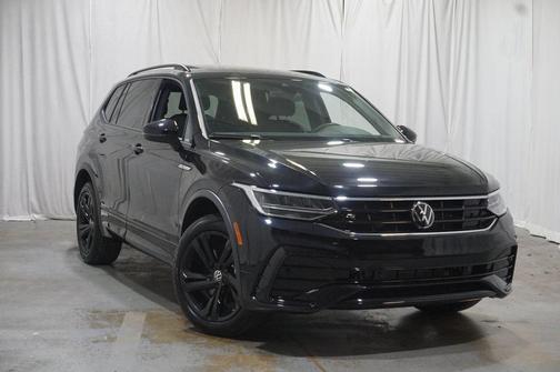 2024 Volkswagen Tiguan 2.0T SE R-Line Black 4MOTION