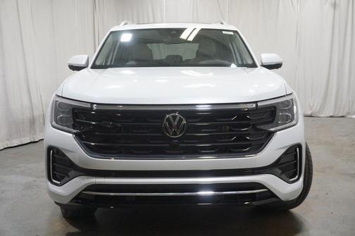 2025 Volkswagen Atlas 2.0T SEL Premium R-Line 4MOTION