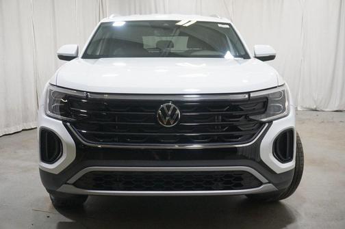 2025 Volkswagen Atlas Cross Sport 2.0T SE w/Technology 4MOTION