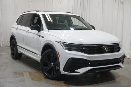2024 Volkswagen Tiguan 2.0T SE R-Line Black 4MOTION