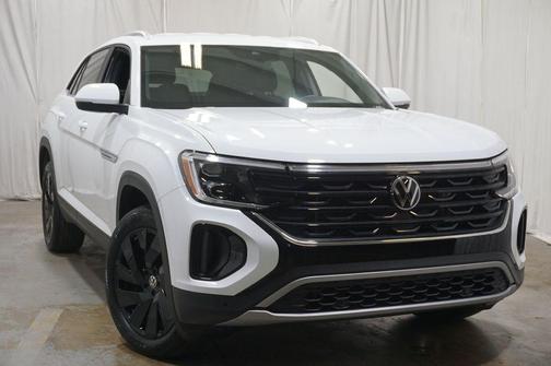Pure White 2025 Volkswagen Atlas Cross Sport 2.0T SE w/Technology 4MOTION
