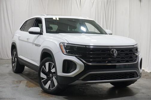 2024 Volkswagen Atlas Cross Sport 2.0T SE w/Technology 4MOTION