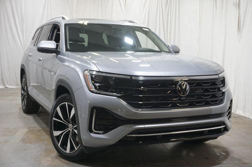 Silver Mist 2026 Volkswagen Atlas 2.0T SEL Premium R-Line 4MOTION