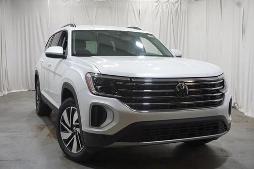 2026 Volkswagen Atlas 2.0T SE w/Technology 4MOTION