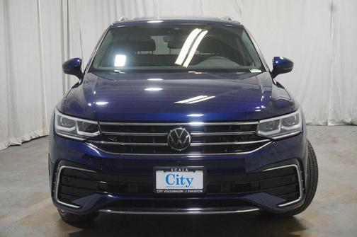 2022 Volkswagen Tiguan 2.0T SEL R-Line 4MOTION