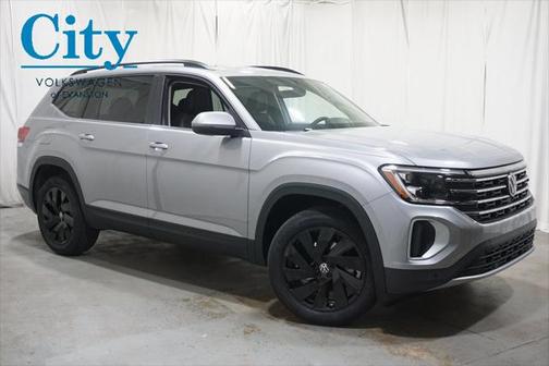 2025 Volkswagen Atlas 2.0T SE w/Technology 4MOTION