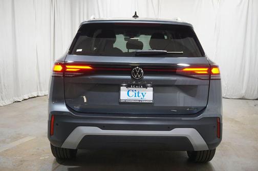 Platinum Gray 2026 Volkswagen Tiguan 2.0T SE 4MOTION