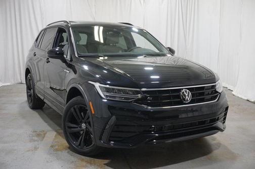 2024 Volkswagen Tiguan 2.0T SE R-Line Black 4MOTION